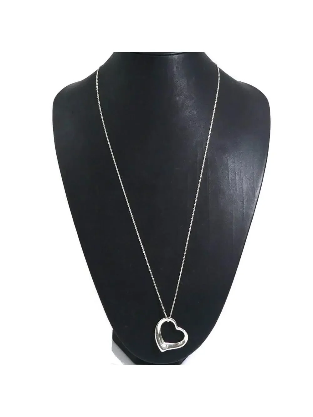 Auth Tiffany&Co. Open Heart Large #300094T19B